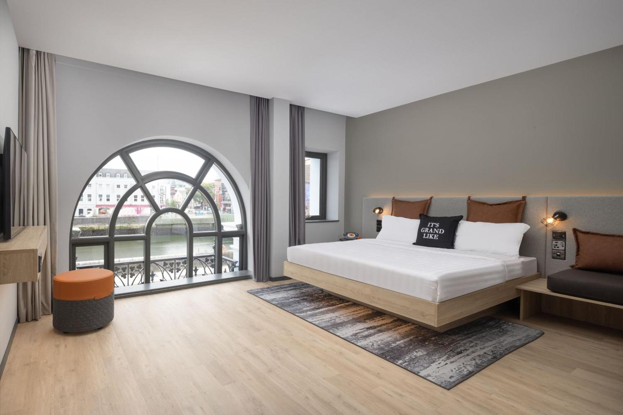 Hotel Moxy Cork Exteriér fotografie