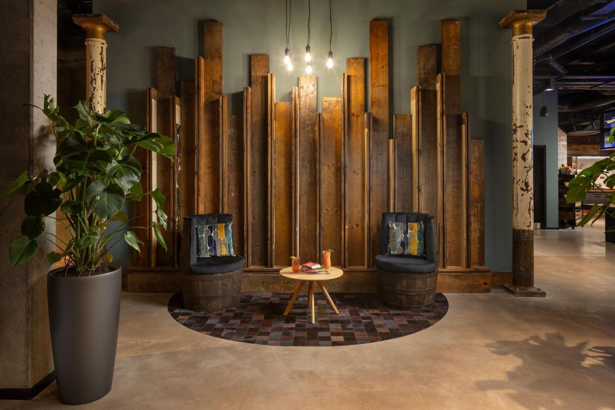 Hotel Moxy Cork Exteriér fotografie