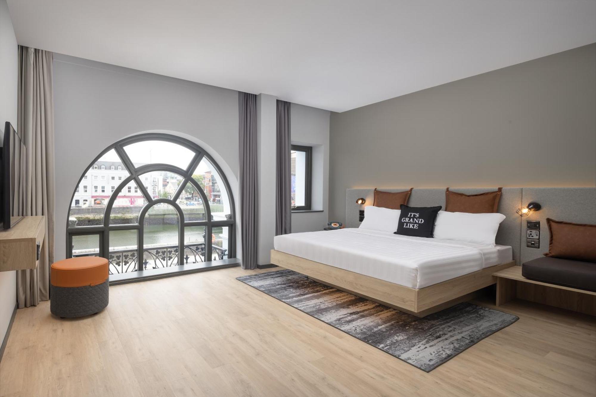 Hotel Moxy Cork Exteriér fotografie